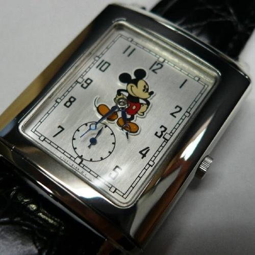 ミッキー・マウス　腕時計